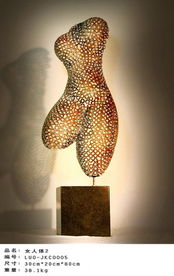 日用工藝與墻紙結(jié)合的藝術(shù)之美